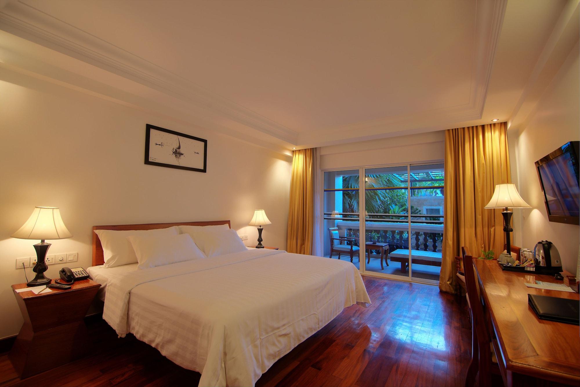 Hotel Somadevi Angkor Resort & Spa Sziemreap Kültér fotó