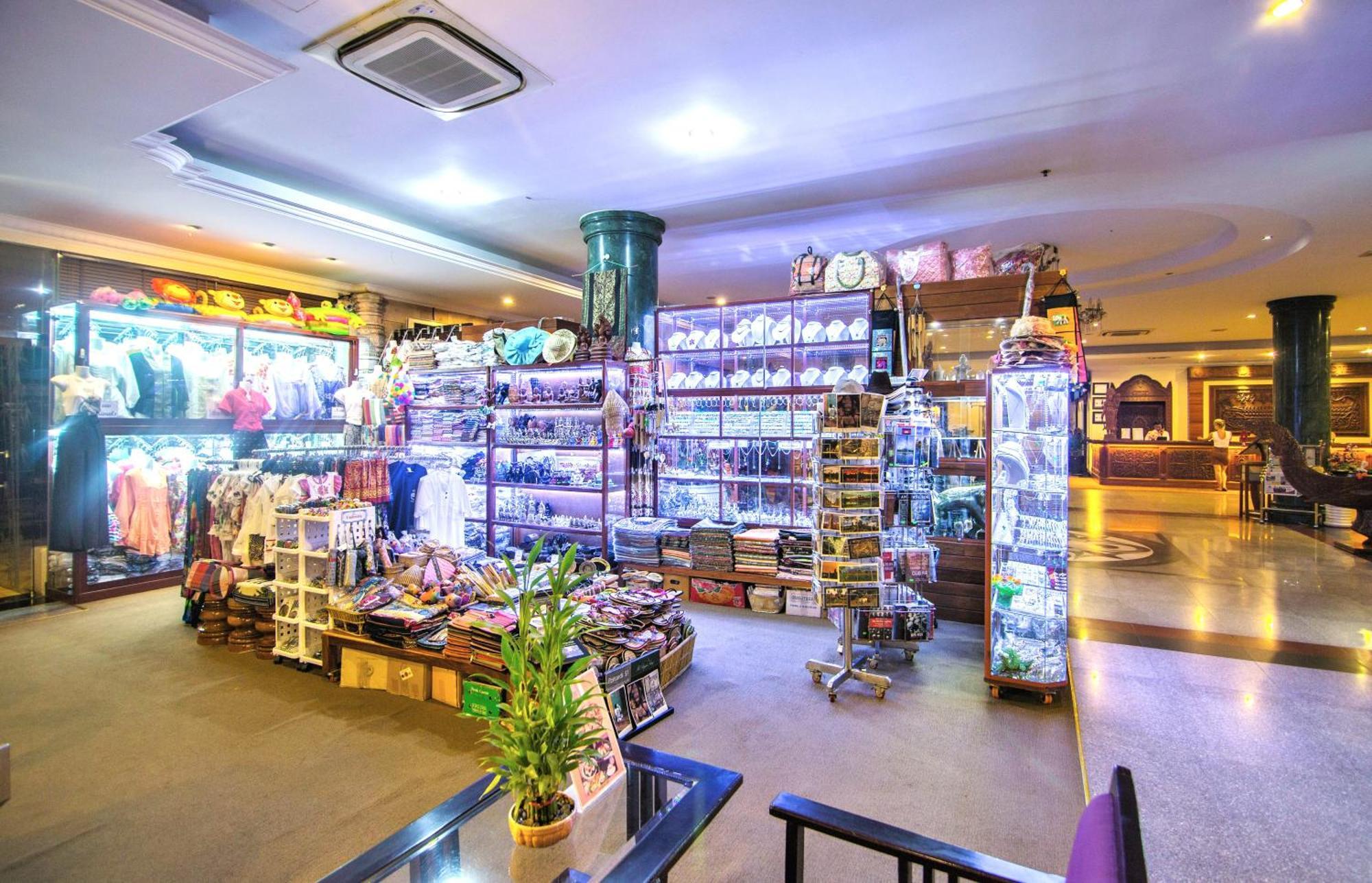 Hotel Somadevi Angkor Resort & Spa Sziemreap Kültér fotó