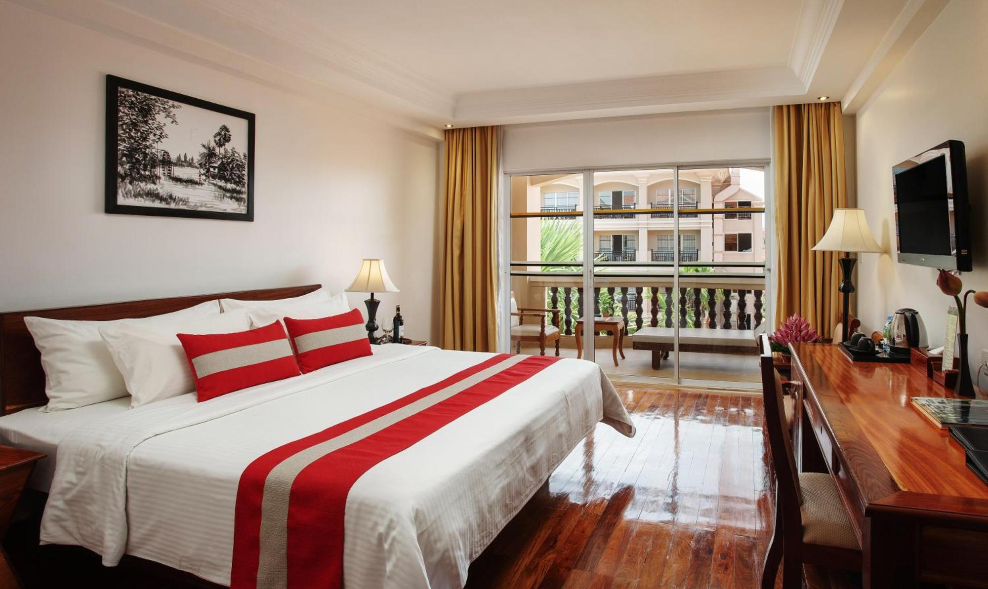 Hotel Somadevi Angkor Resort & Spa Sziemreap Kültér fotó